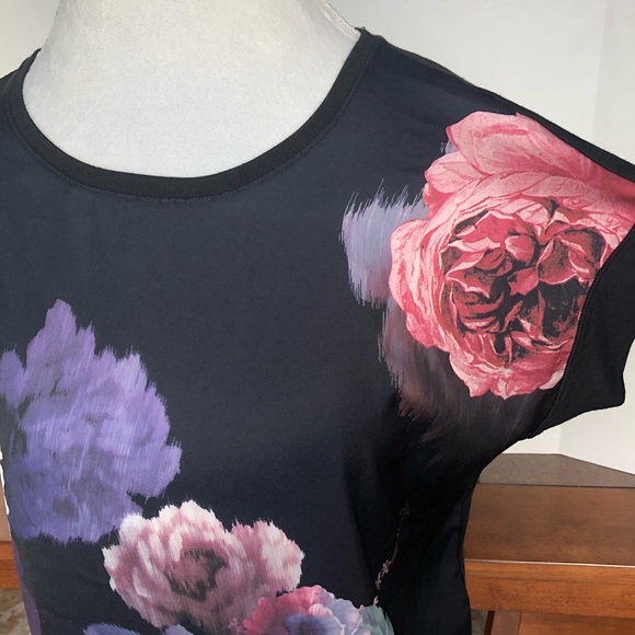 Simply Vera vera wang floral short sleeve - Picture 4 of 6